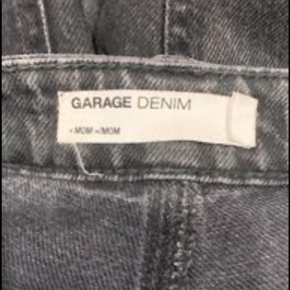 Black Garage Mom Jeans. Size 1 - Picture 1 of 2